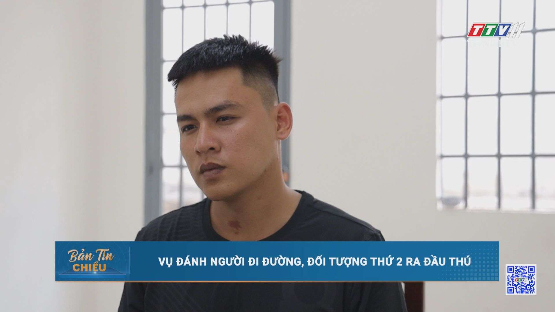 Vụ đánh người đi đường, đối tượng thứ 2 ra đầu thú